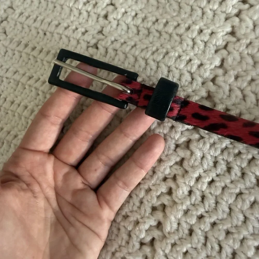 Vintage 90s CARLISLE Cow Hair Leather Red And Black Skinny Belt Size Small USA